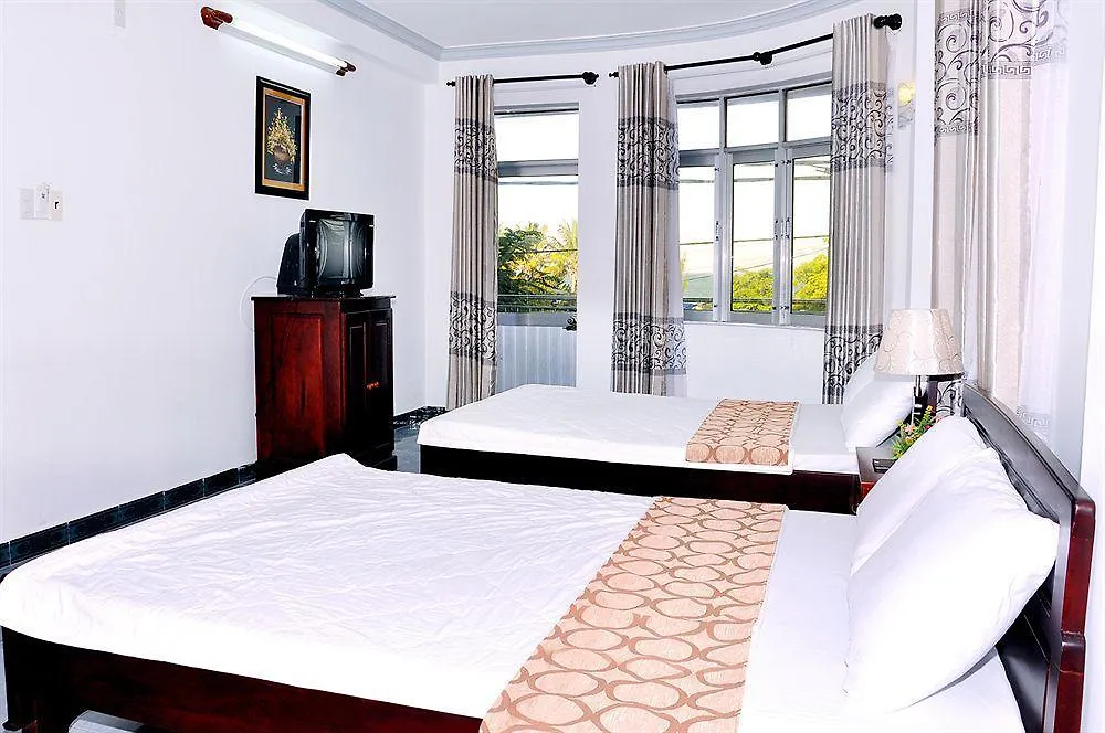Tuyet Mai Hotel 2 Nha Trang